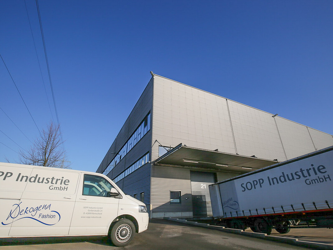 Logistik, Lager, Qualitätskontrolle, Standort Deutschland