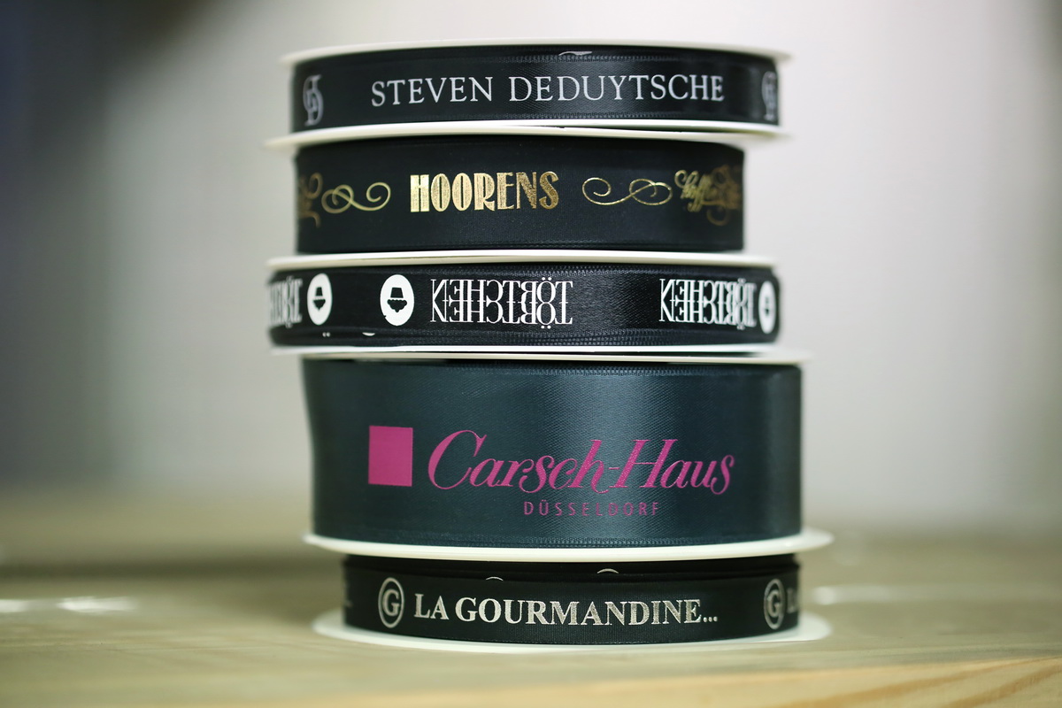Branded ribbons in black